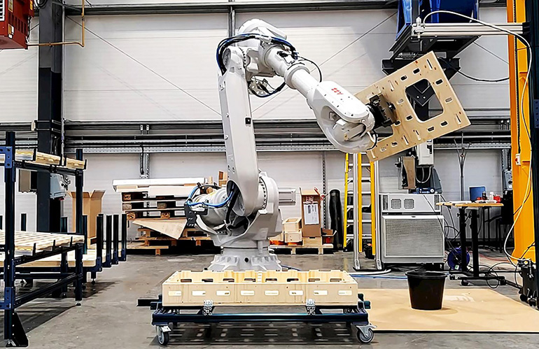 Construction robotics finds interest, but adoption wavers, reports BuiltWorlds