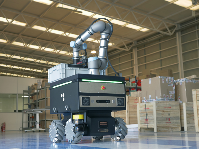 Mobile robots applications in the aerospace industry